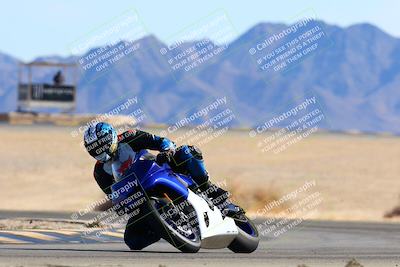 media/Jan-08-2022-SoCal Trackdays (Sat) [[1ec2777125]]/Turn 4 (1145am)/